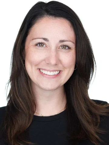 Amber, Treatment Coordinator at Woodbury Dental Care.