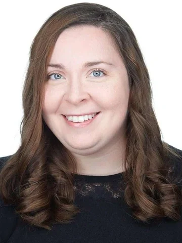 Liz, Hygienist at Woodbury Dental Care.